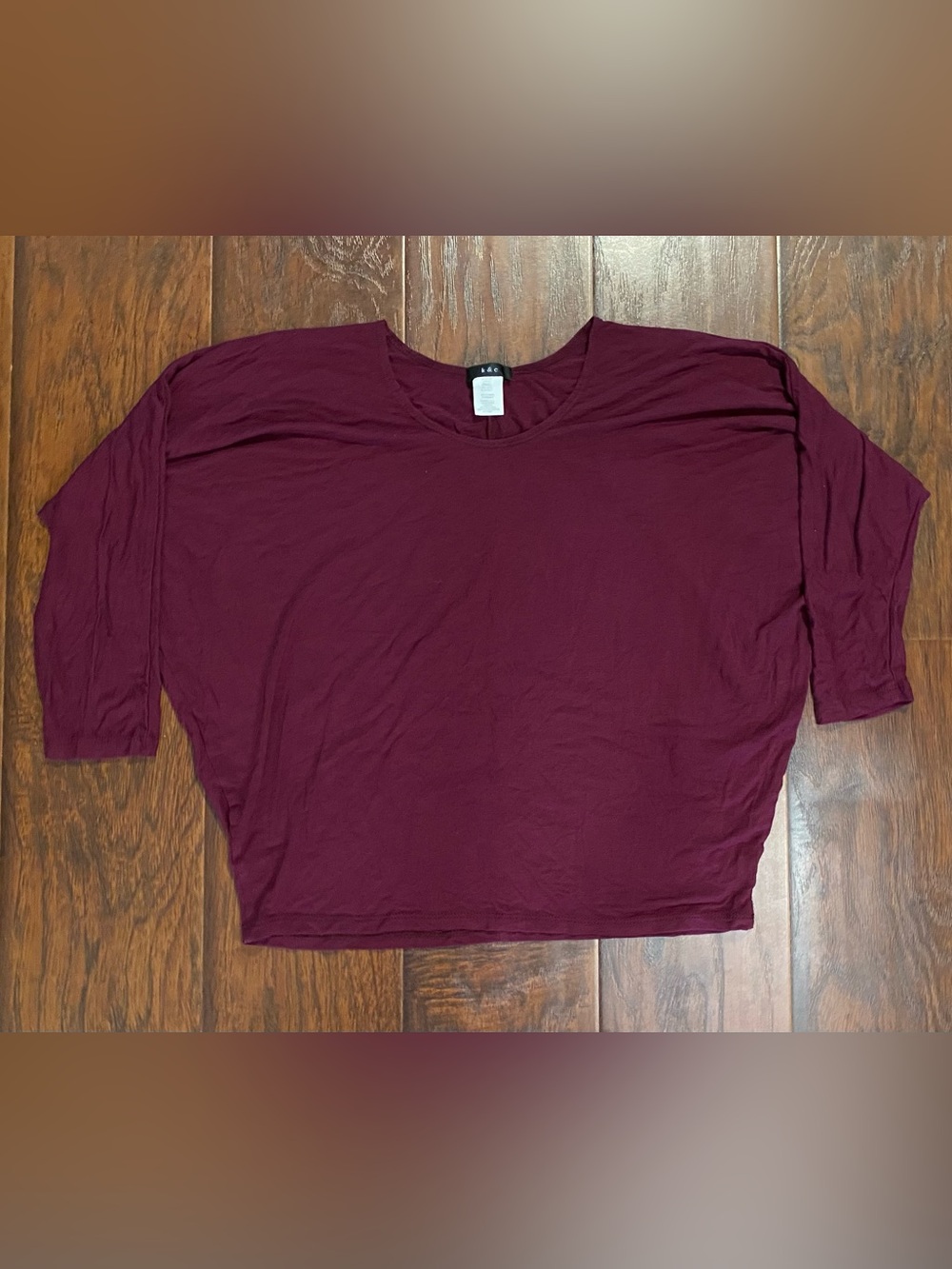 Women's Burgundy Boatneck Bat-wing Style Top - size small